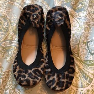 Yosi Samra foldable flats